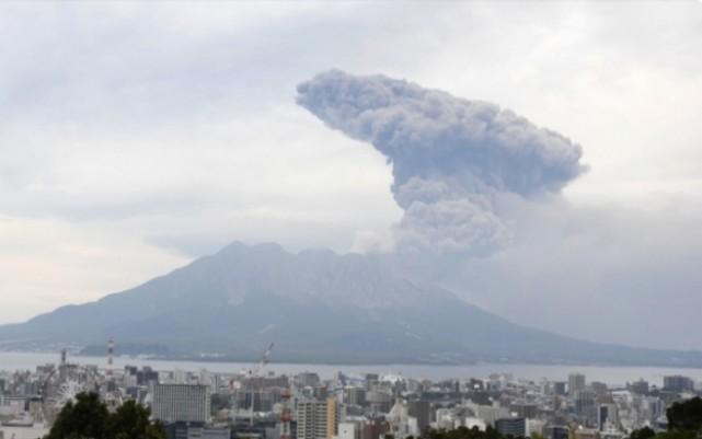 樱岛火山频繁喷发的原因，樱岛火山频繁